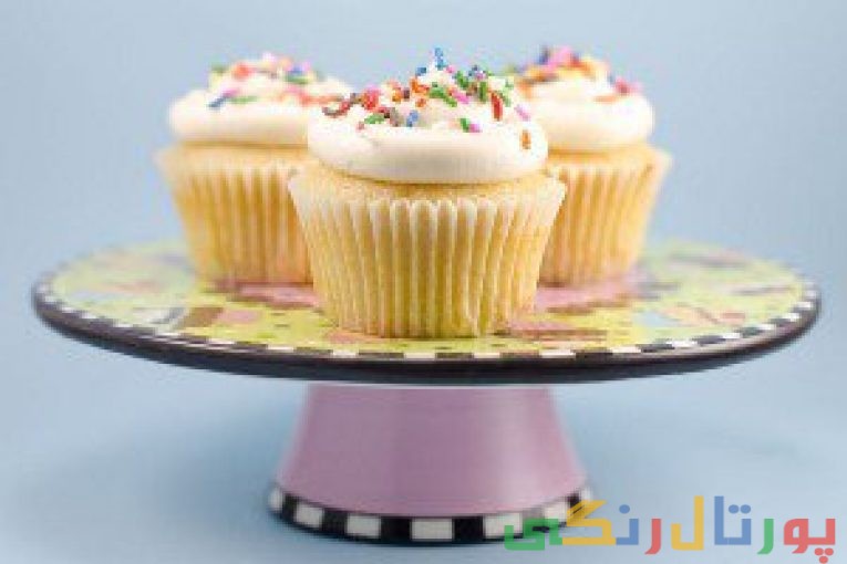 کاپ کیک وانیلی بدون فر