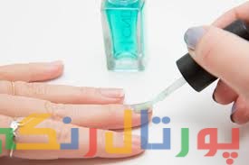 یک روش ساده برای خشک شدن لاک ناخن یک روش ساده برای خشک شدن لاک ناخن
