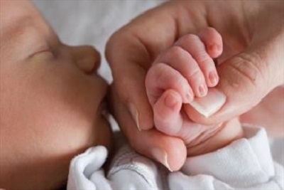 حکم شرعی رحم اجاره‌ ای برای درمان ناباروری
