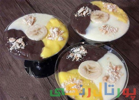 دستور تهیه فرنی سه رنگ دستور تهیه فرنی سه رنگ