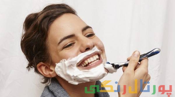 بشنوید در مورد تیغ زدن صورت خانمها